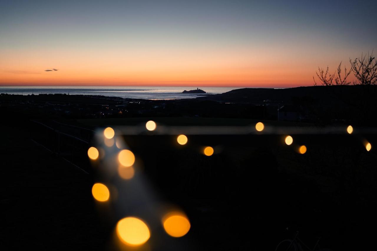 Spacious Sea-View Apt. Overlooking St Ives Bay Gwithian المظهر الخارجي الصورة