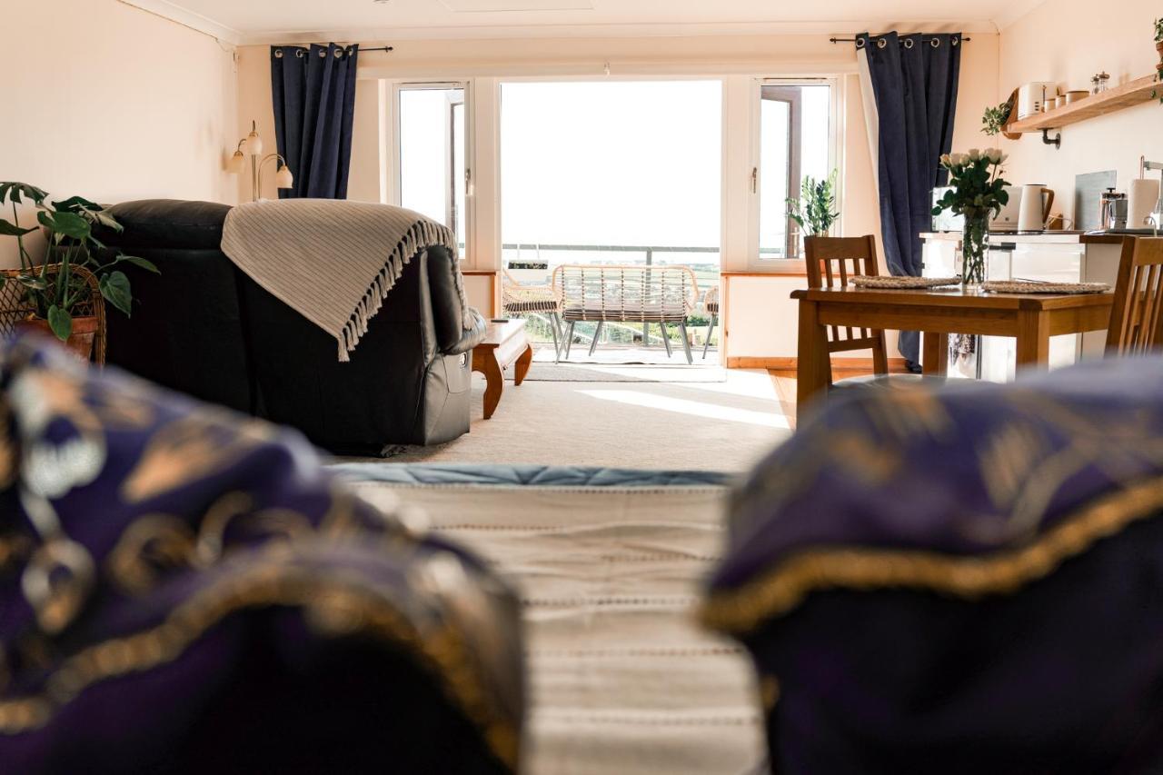 Spacious Sea-View Apt. Overlooking St Ives Bay Gwithian المظهر الخارجي الصورة