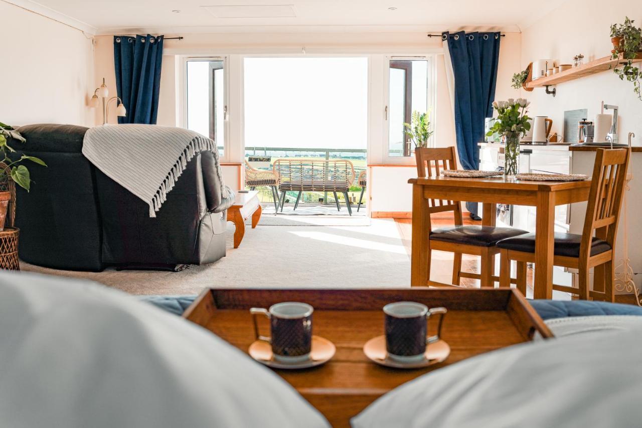 Spacious Sea-View Apt. Overlooking St Ives Bay Gwithian المظهر الخارجي الصورة