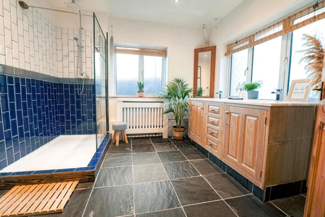 Spacious Sea-View Apt. Overlooking St Ives Bay Gwithian المظهر الخارجي الصورة